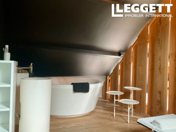 ahr0chm6ly9jzg4uagvzdglhlmltbw8vaw1hz2uvvevom