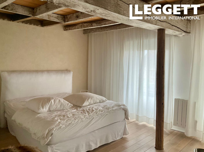 Image No.9-5 Bed House for sale