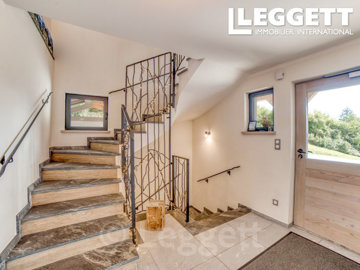 ahr0chm6ly9jzg4uagvzdglhlmltbw8vaw1hz2uvvevom