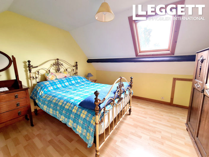 Image No.7-3 Bed House for sale