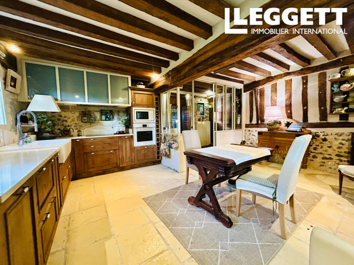 Image No.5-6 Bed House for sale