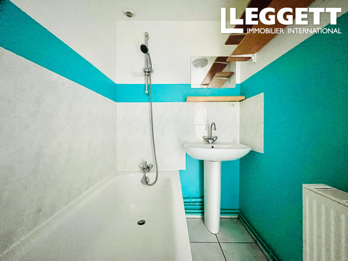 Image No.7-Maison de 2 chambres à vendre à La Roche-Mabile