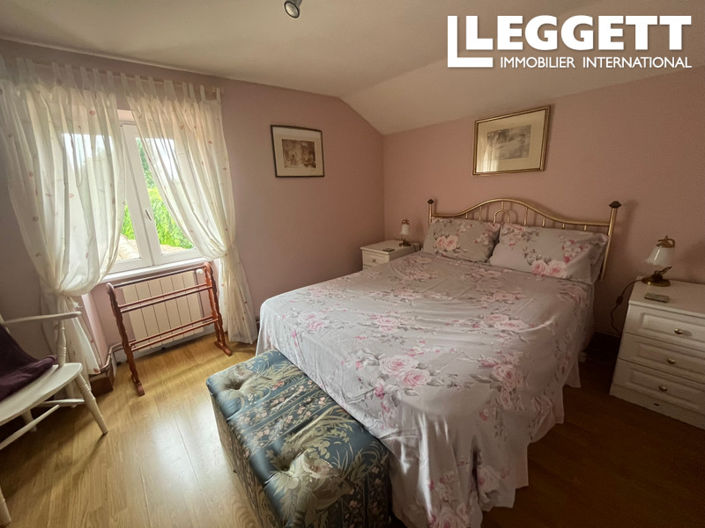 Image No.9-4 Bed House for sale