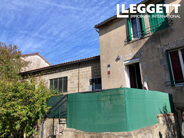 Image No.10-3 Bed House for sale