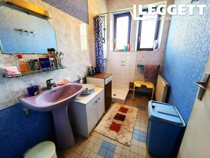 Image No.7-Maison de 5 chambres à vendre à Nanteuil-en-Vallée