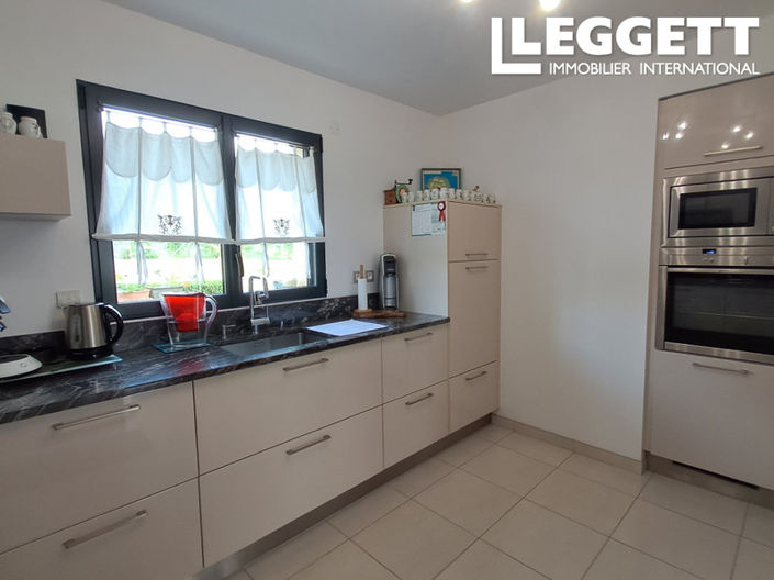 Image No.3-House for sale