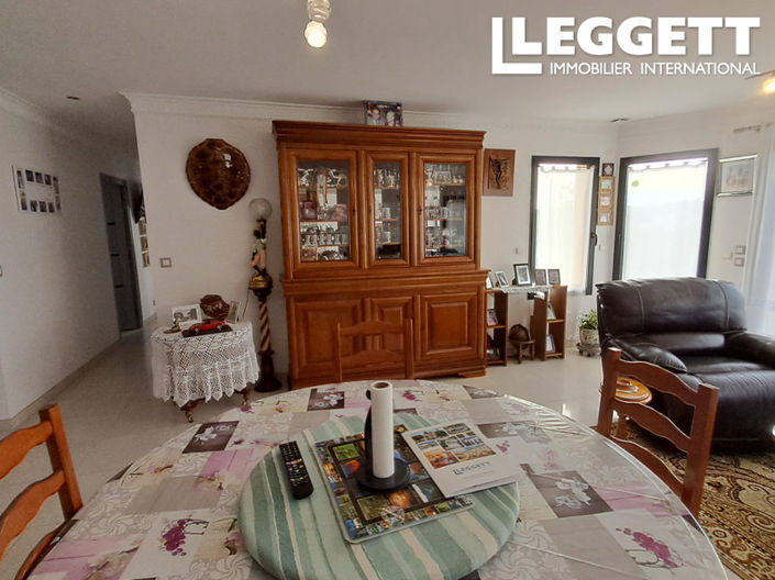 Image No.5-House for sale