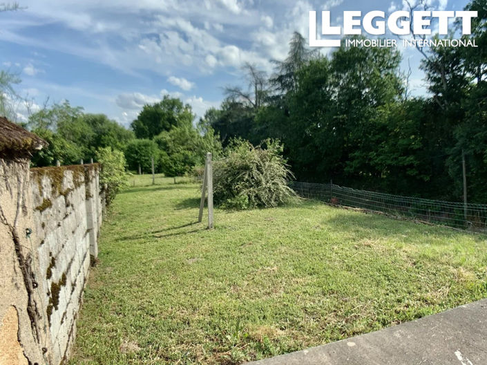 Image No.2-Maison de 5 chambres à vendre à Lussac-les-Églises