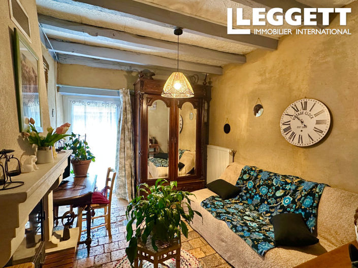 Image No.5-2 Bed House for sale