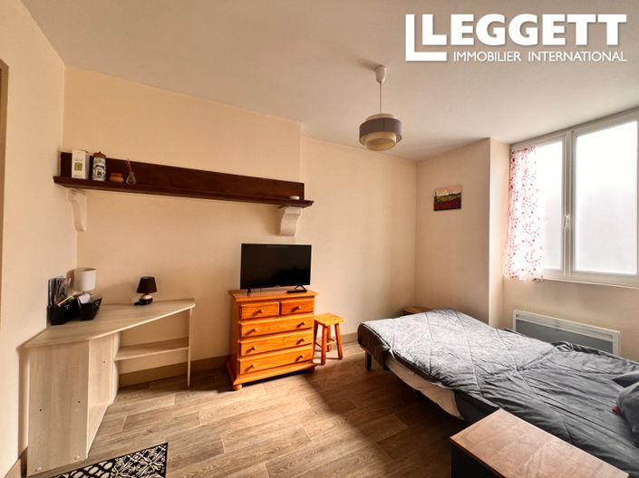 Image No.3-Maison de 2 chambres à vendre à Genouillac