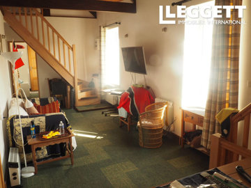 ahr0chm6ly9jzg4uagvzdglhlmltbw8vaw1hz2uvvevom