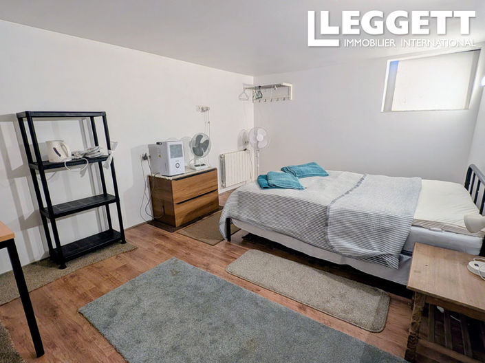 Image No.5-5 Bed Apartment for sale