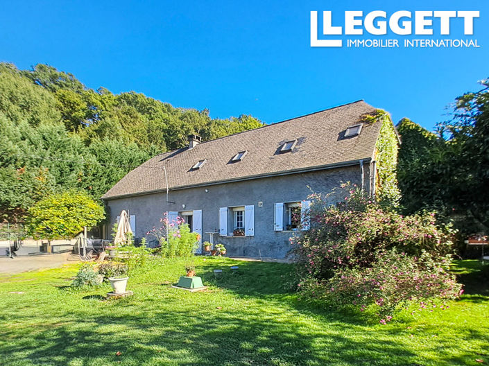 Image No.1-5 Bed House for sale