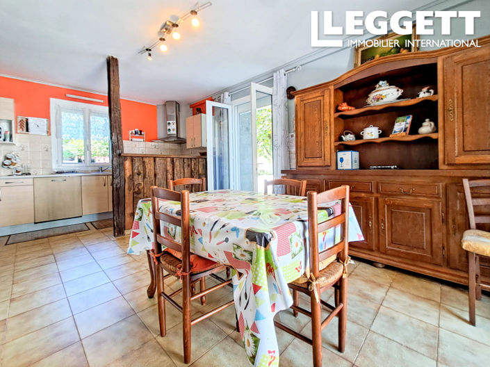 Image No.10-5 Bed House for sale