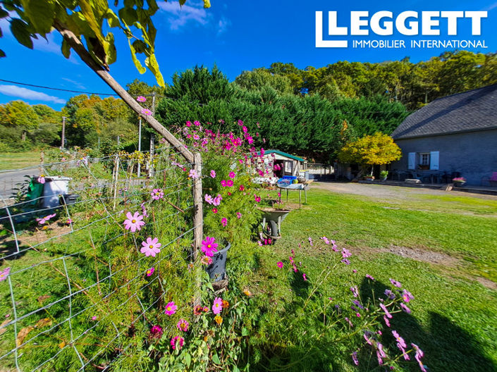 Image No.2-5 Bed House for sale