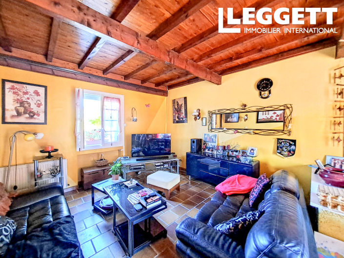 Image No.5-5 Bed House for sale