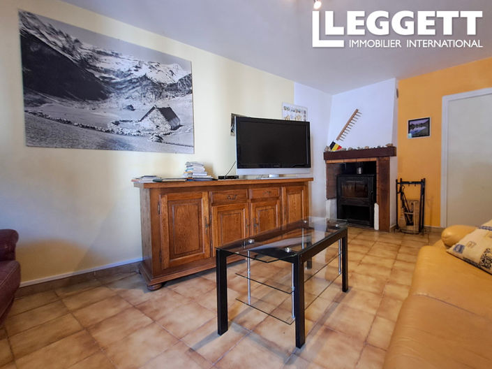 Image No.7-5 Bed House for sale