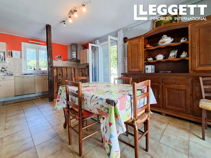 Image No.9-5 Bed House for sale