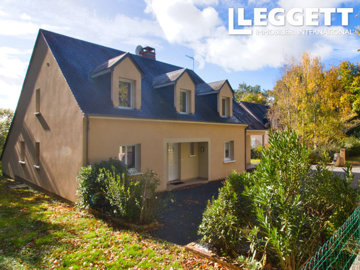 1 - La Flèche, House