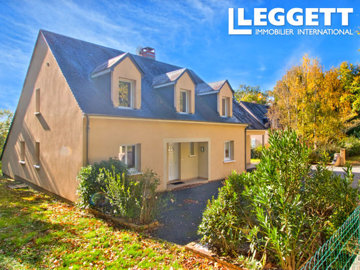 1 - La Flèche, House