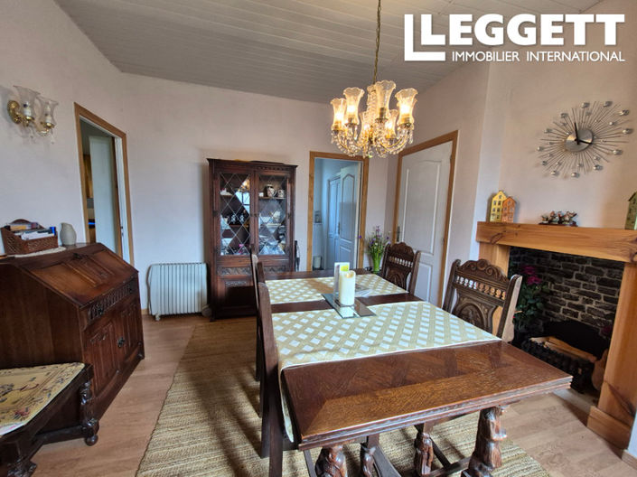 Image No.5-4 Bed House for sale