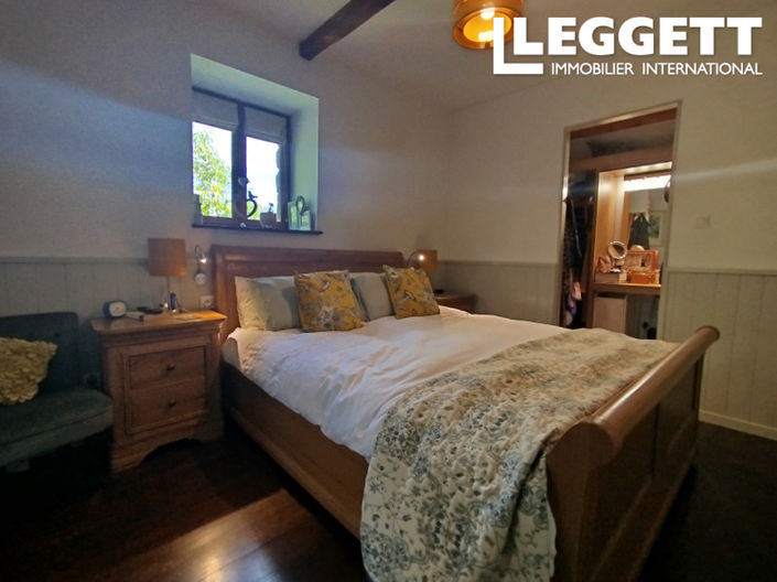 Image No.5-4 Bed House for sale