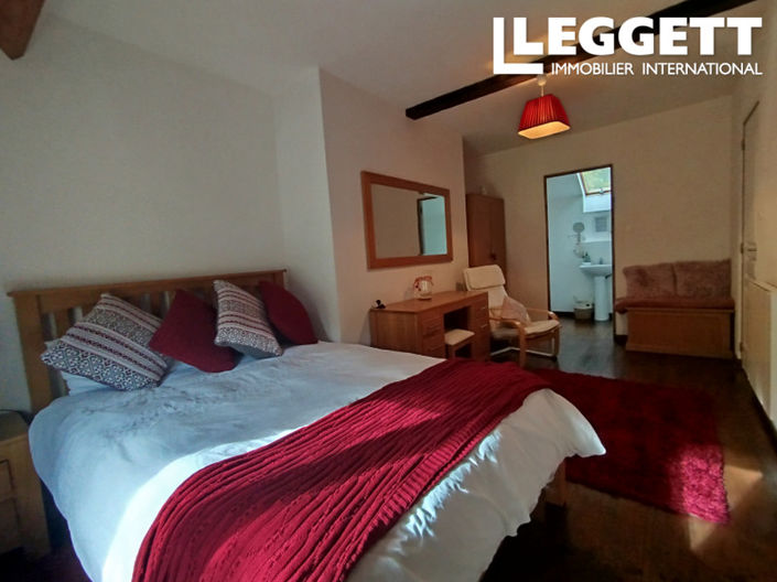 Image No.7-4 Bed House for sale