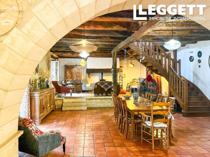 Image No.2-3 Bed House for sale