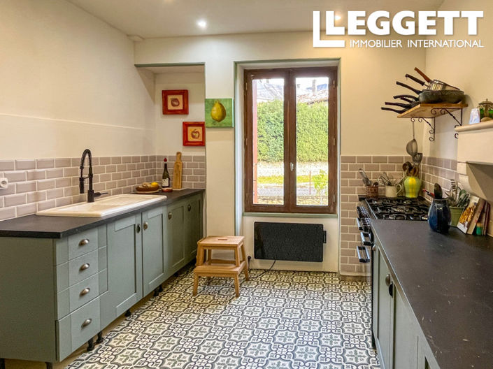 Image No.5-4 Bed House for sale