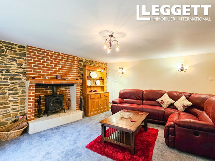 Image No.3-3 Bed House for sale