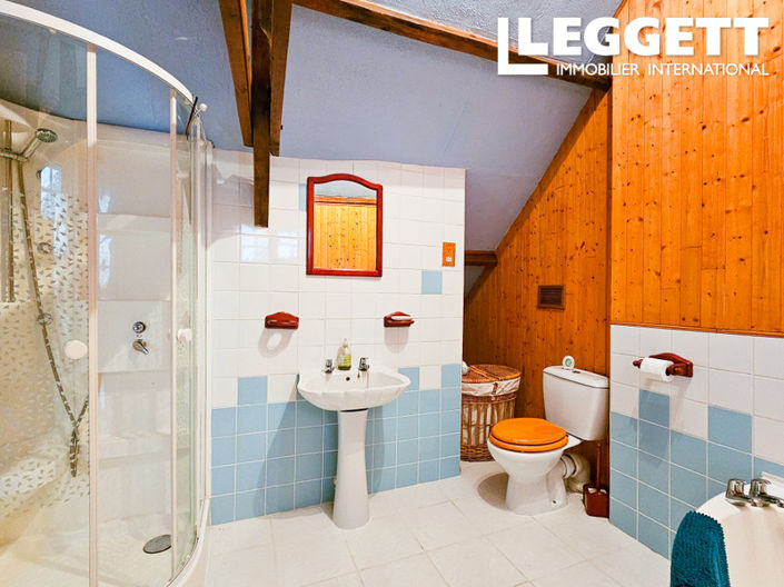 Image No.9-3 Bed House for sale