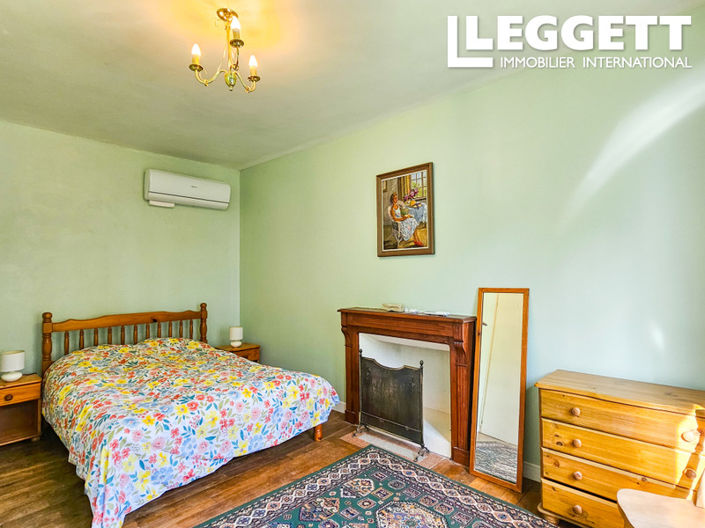 Image No.7-3 Bed House for sale