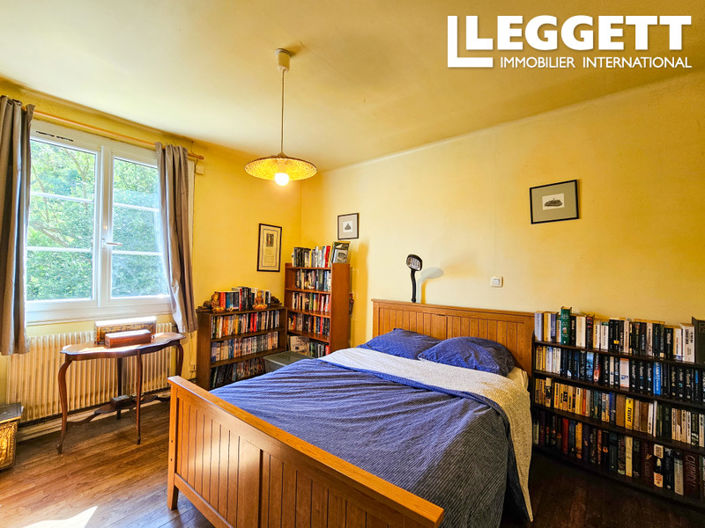 Image No.6-4 Bed House for sale