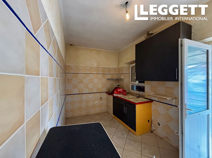 Image No.9-3 Bed House for sale