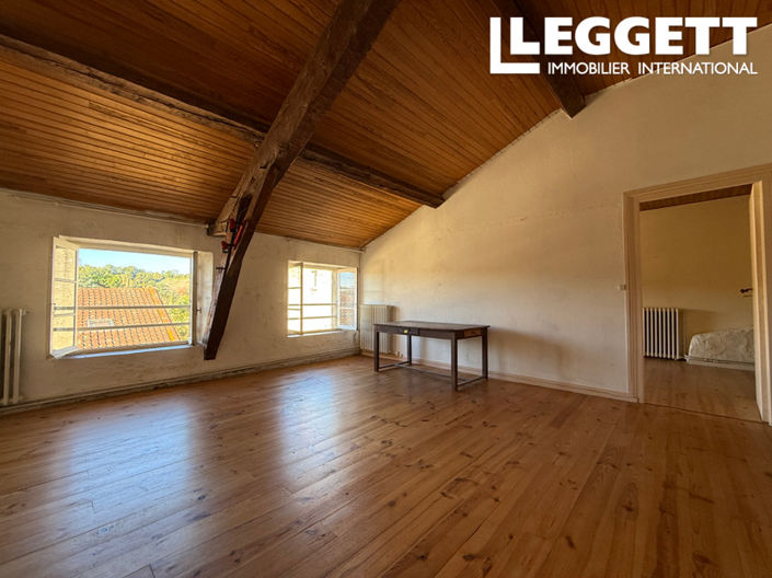 Image No.9-5 Bed House for sale