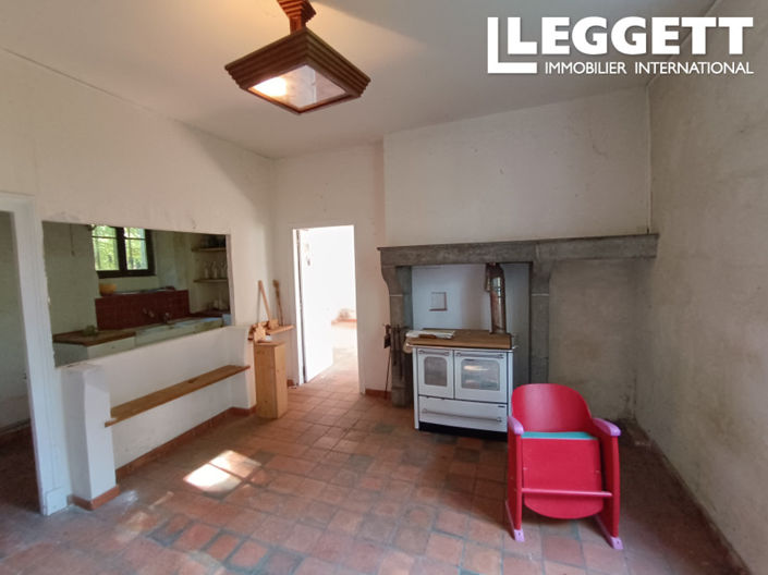 Image No.10-4 Bed House for sale