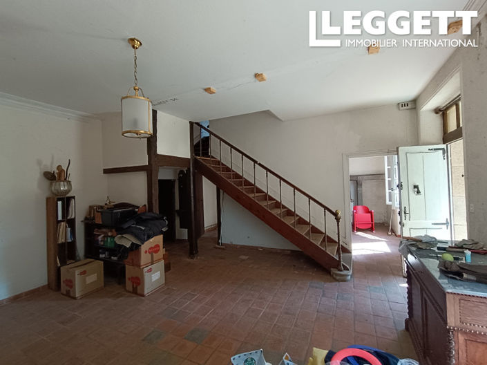 Image No.8-4 Bed House for sale