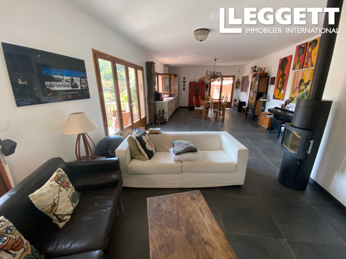 Image No.5-4 Bed House for sale