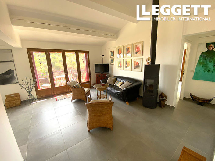 Image No.9-4 Bed House for sale