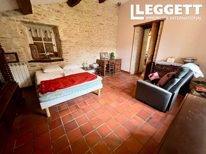 Image No.5-3 Bed House for sale