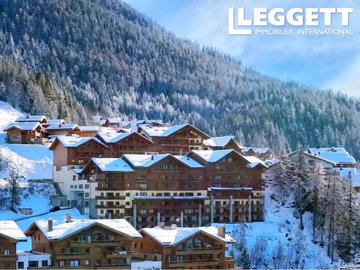 ahr0chm6ly9jzg4uagvzdglhlmltbw8vaw1hz2uvvevom