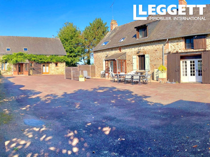 Image No.1-9 Bed House for sale