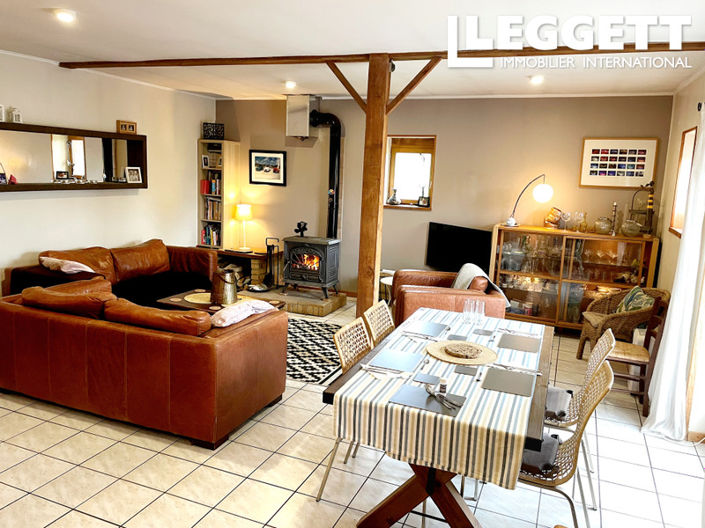 Image No.4-9 Bed House for sale