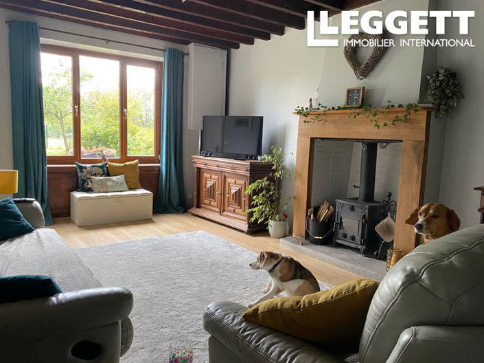 Image No.2-3 Bed House for sale