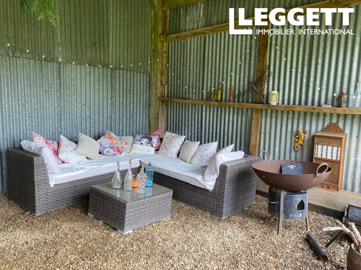 Image No.8-3 Bed House for sale