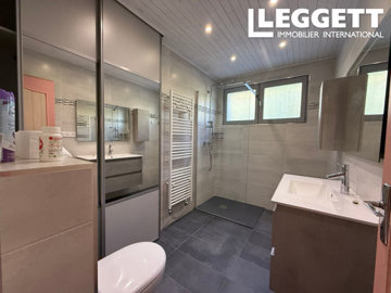 ahr0chm6ly9jzg4uagvzdglhlmltbw8vaw1hz2uvvevom