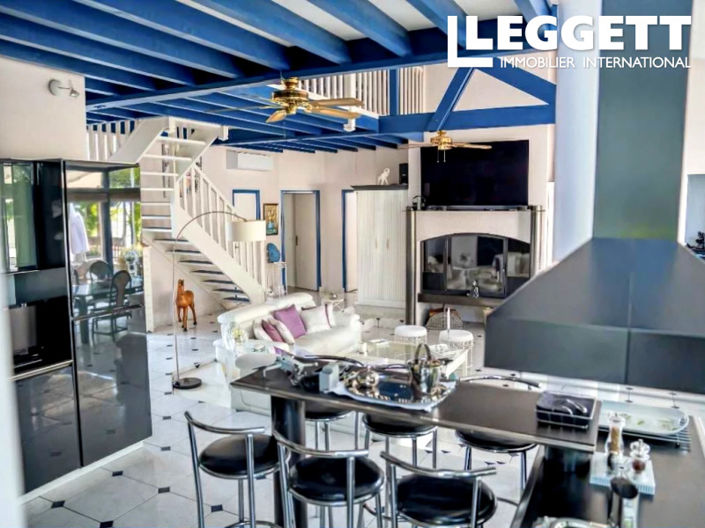 Image No.5-4 Bed House for sale