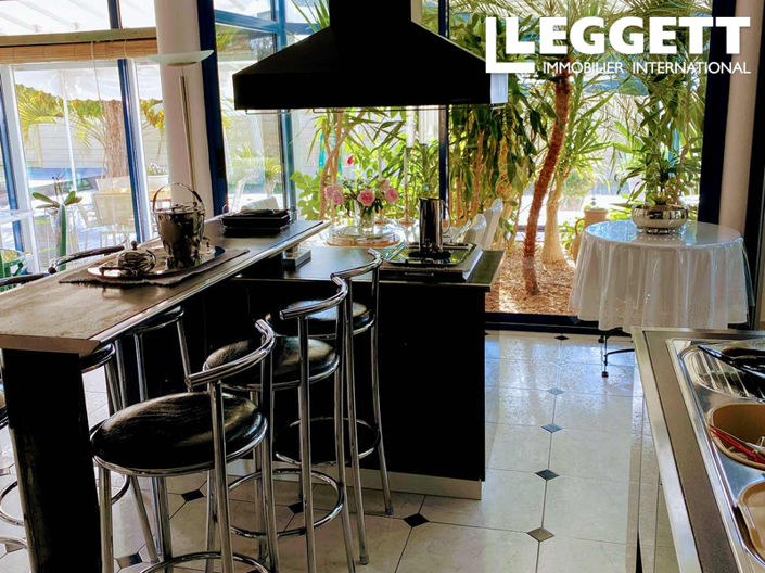 Image No.7-4 Bed House for sale