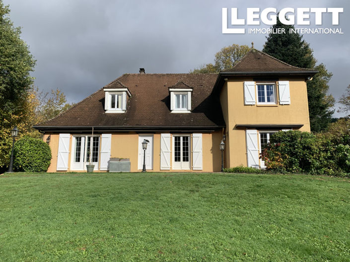 Image No.1-5 Bed House for sale