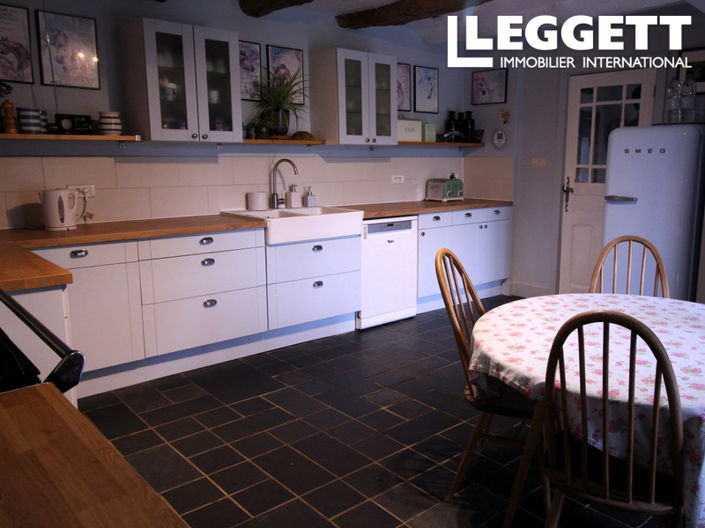 Image No.4-4 Bed House for sale